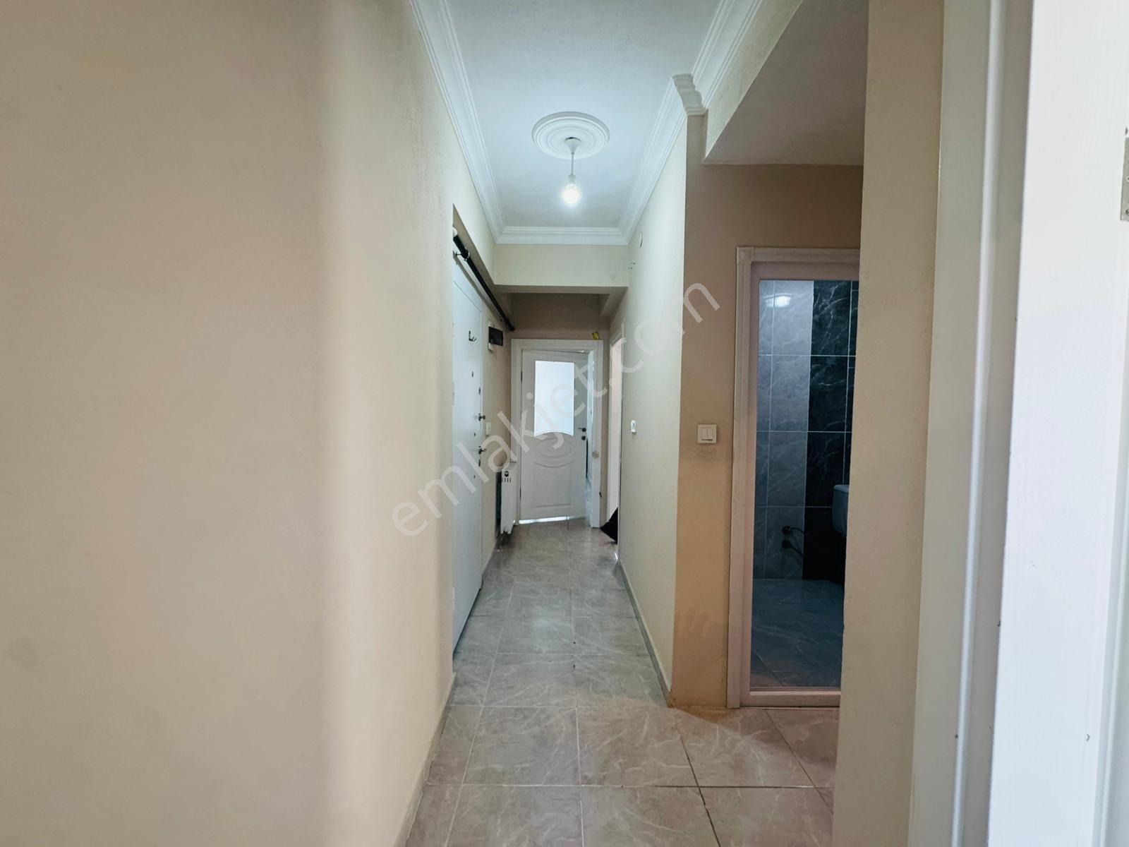 Merpa Emlak'tan Bağlık Mah'de Kiralık Kombili Cam Balkon Öncephe 2+1 - Görsel 7