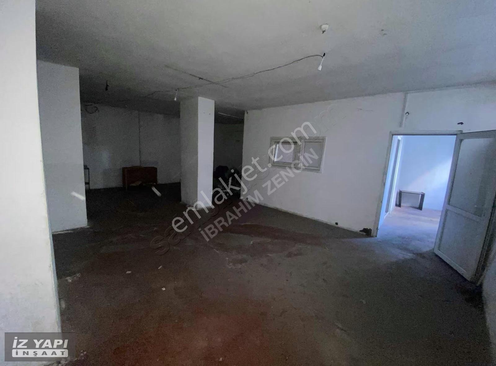 İz Yapı İnş.merkezi Konum Kiralık Dükkan - Görsel 11
