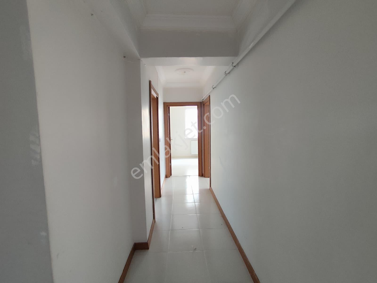Merpa Emlak'tan Fatih Mah'de Kiralık Kombili Cam Balkonlu Arakat 2+1 - Görsel 9