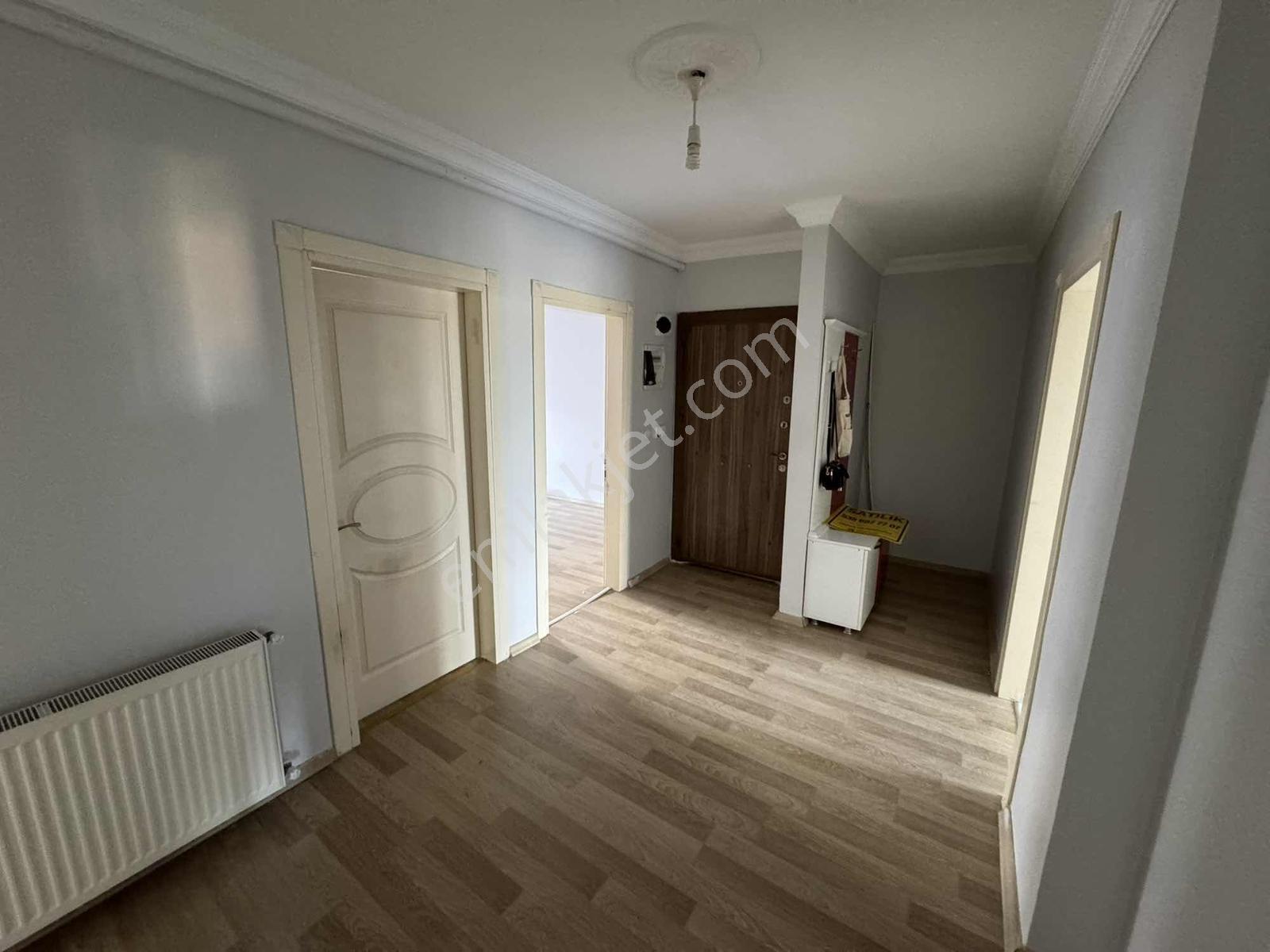 Onmax'tan Bahçelievlerde 3+1 Evebeyn Banyolu 135m2 Satılık Daire - Görsel 2