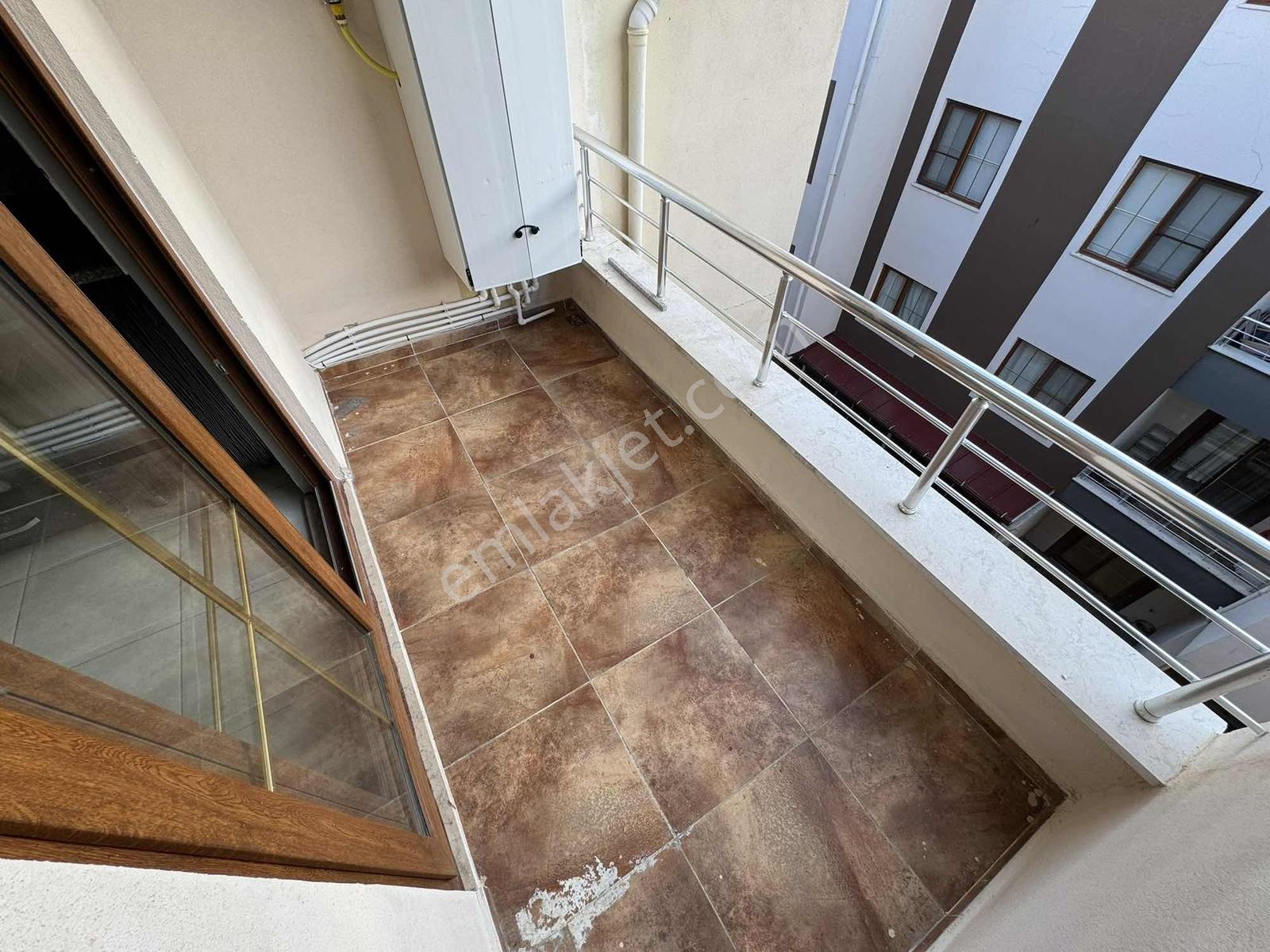 Onmax'tan Bahçelievlerde 3+1 Evebeyn Banyolu 135m2 Satılık Daire - Görsel 10