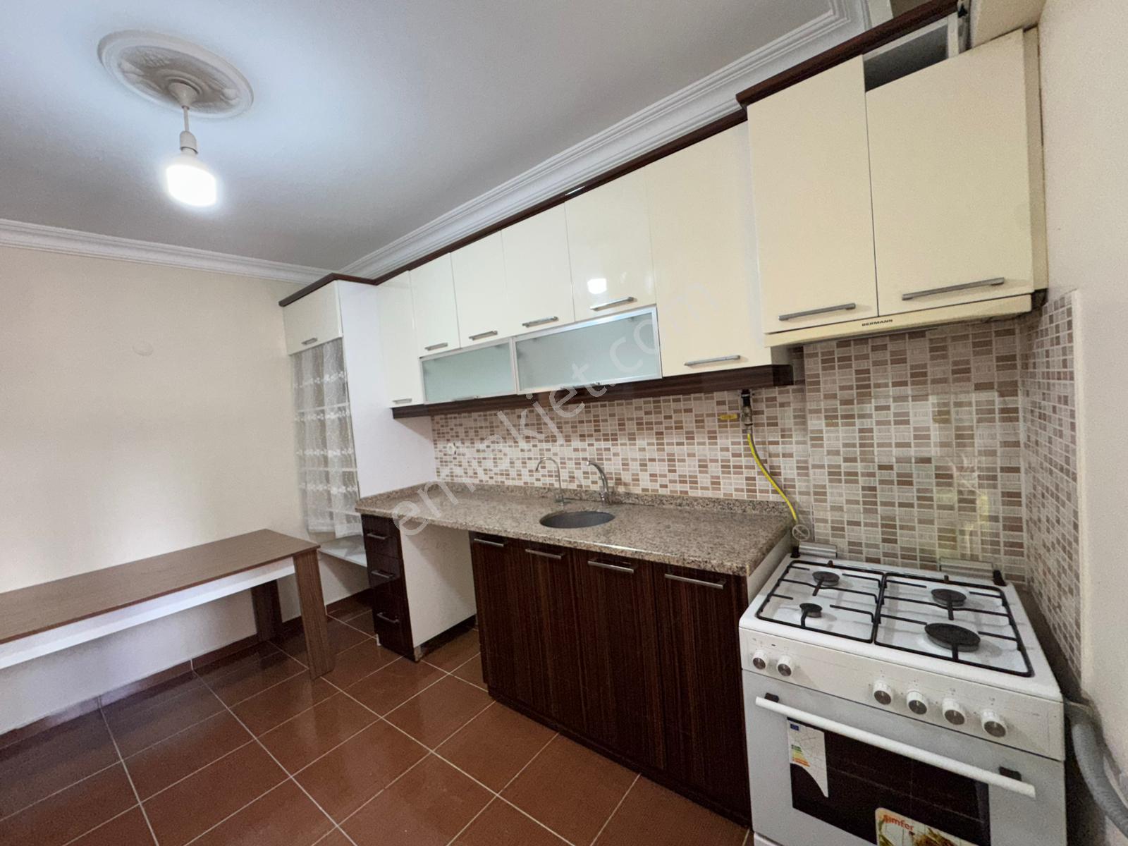 Mer-pa Emlak'tan Fezvi Paşa Mah'de Kiralık 2+1 Kombili Daire - Görsel 9