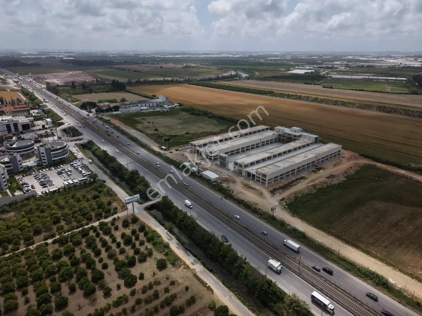 Antalya Otonomide Satılık Köşe Dükkan / İş Merkezi - Görsel 5