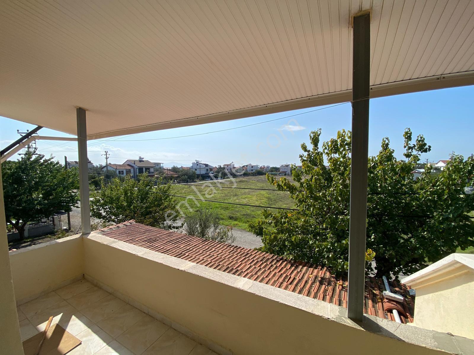 Borsem'den Dikili Salihleraltı'nda Havuzlu Sitede Kiralık Villa - Görsel 11