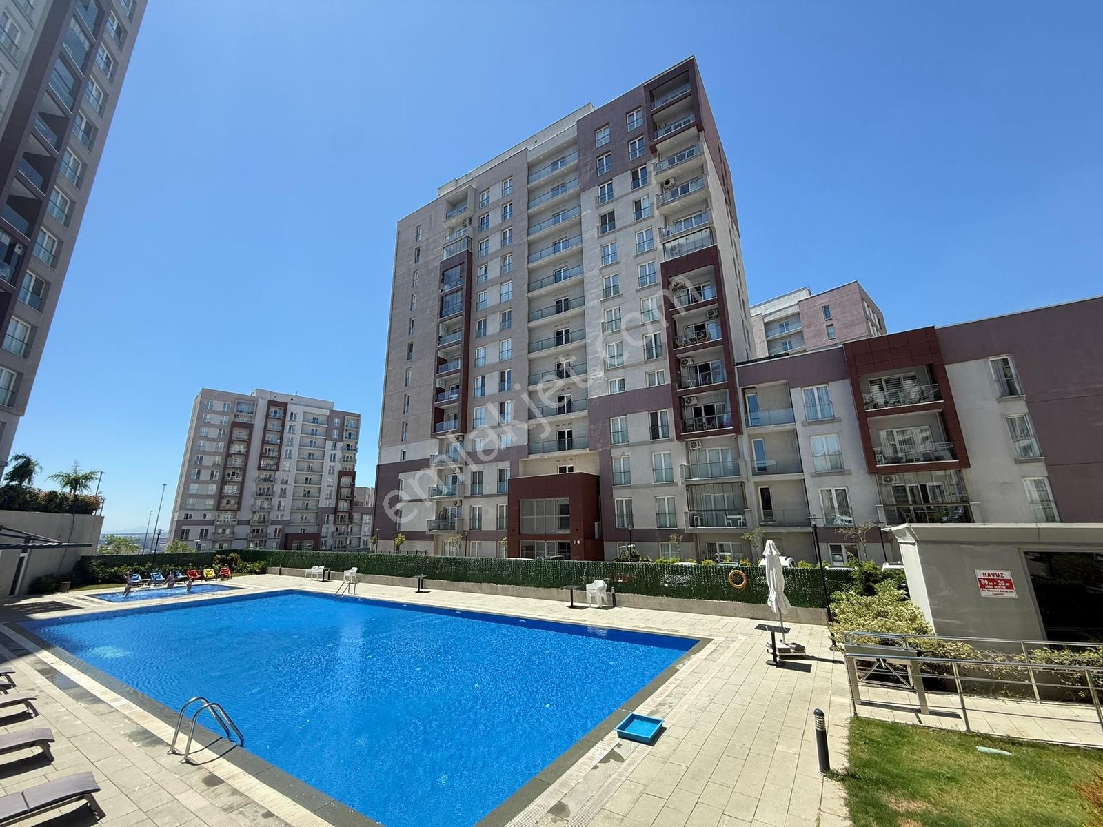 İzmir Yenitepe Sitesinde 1+1 Satılık Daire - Görsel 10