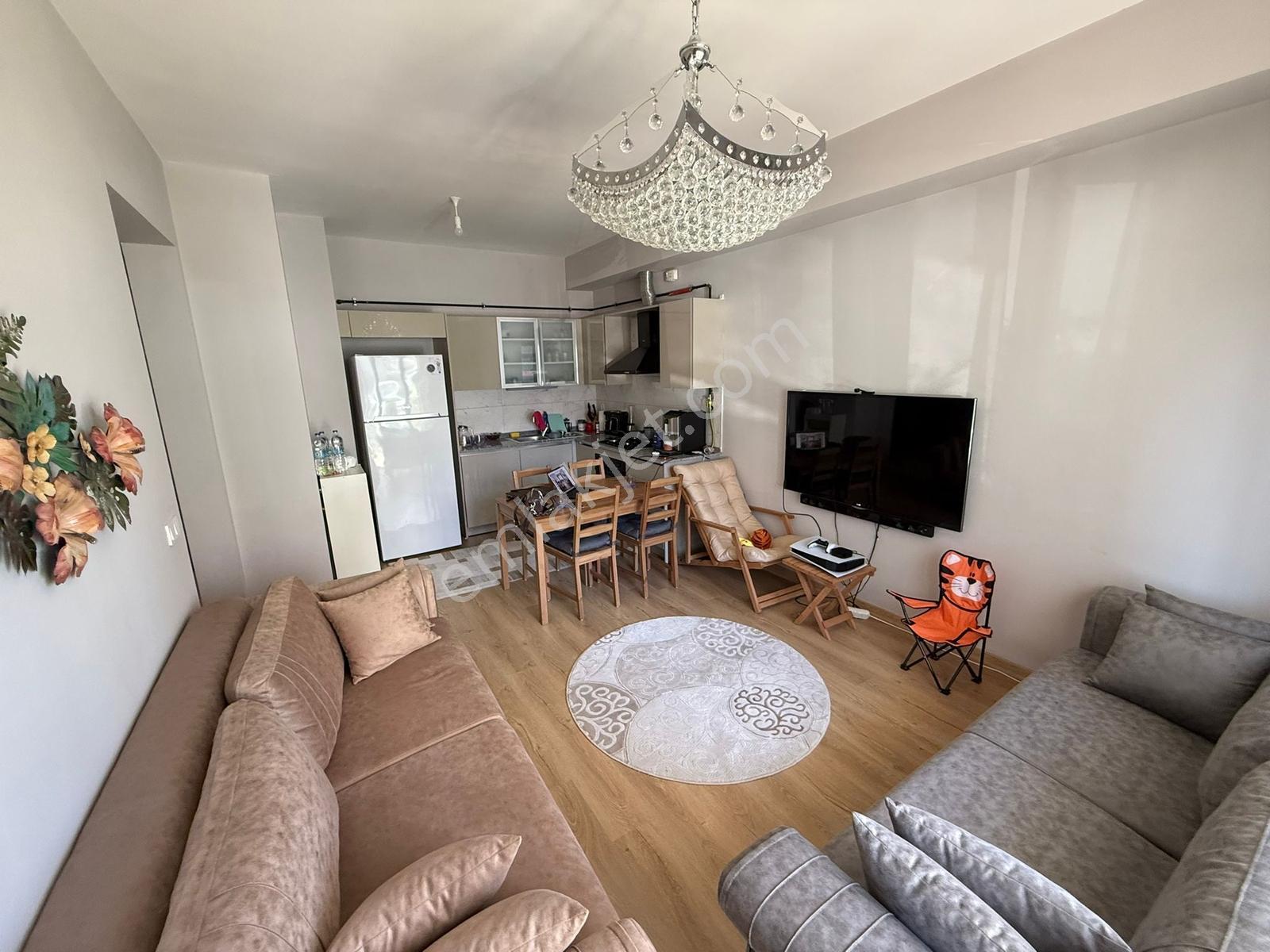 İzmir Yenitepe Sitesinde 1+1 Satılık Daire - Görsel 6