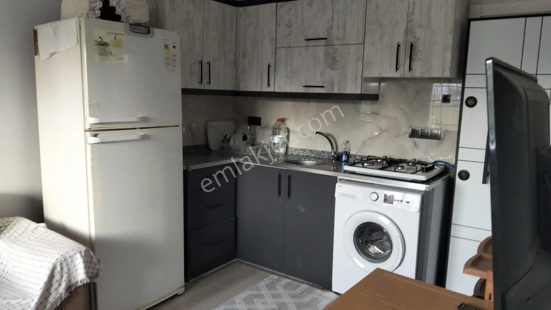 Adana Sarıçam Çarkıparede Çukurova Fırına Yakın Müstakil 1+1 Eşyalı Kiralık Fırsat Daire - Görsel 4
