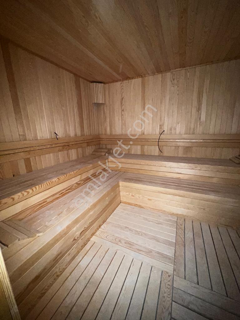 Beylikdüzü Kameroğlu Metrohome Havuz Cephe 79 M2 1+1 Daire - Görsel 9