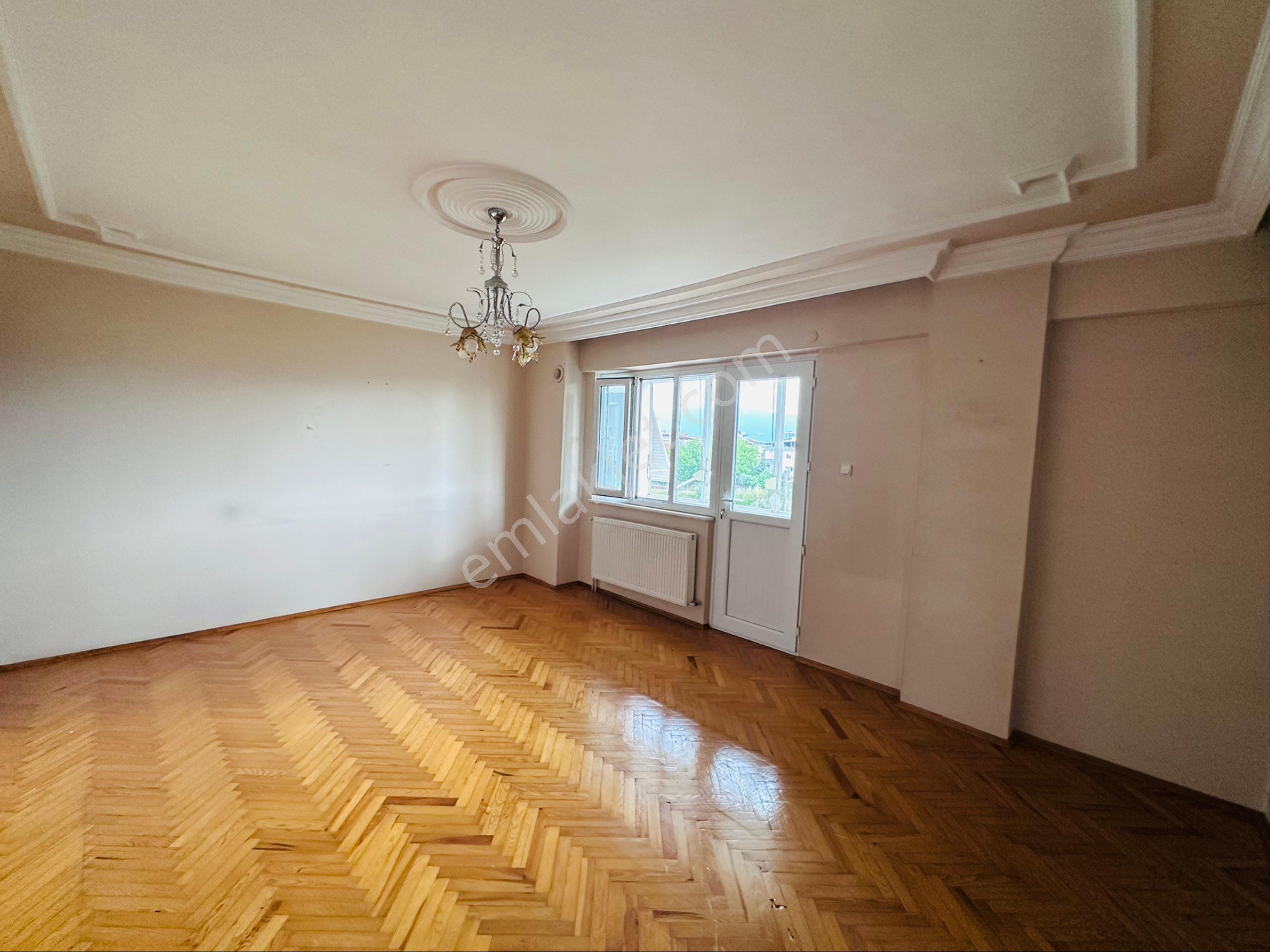 Temiz Merkezi Konumda 3+1 Kiralık Daire