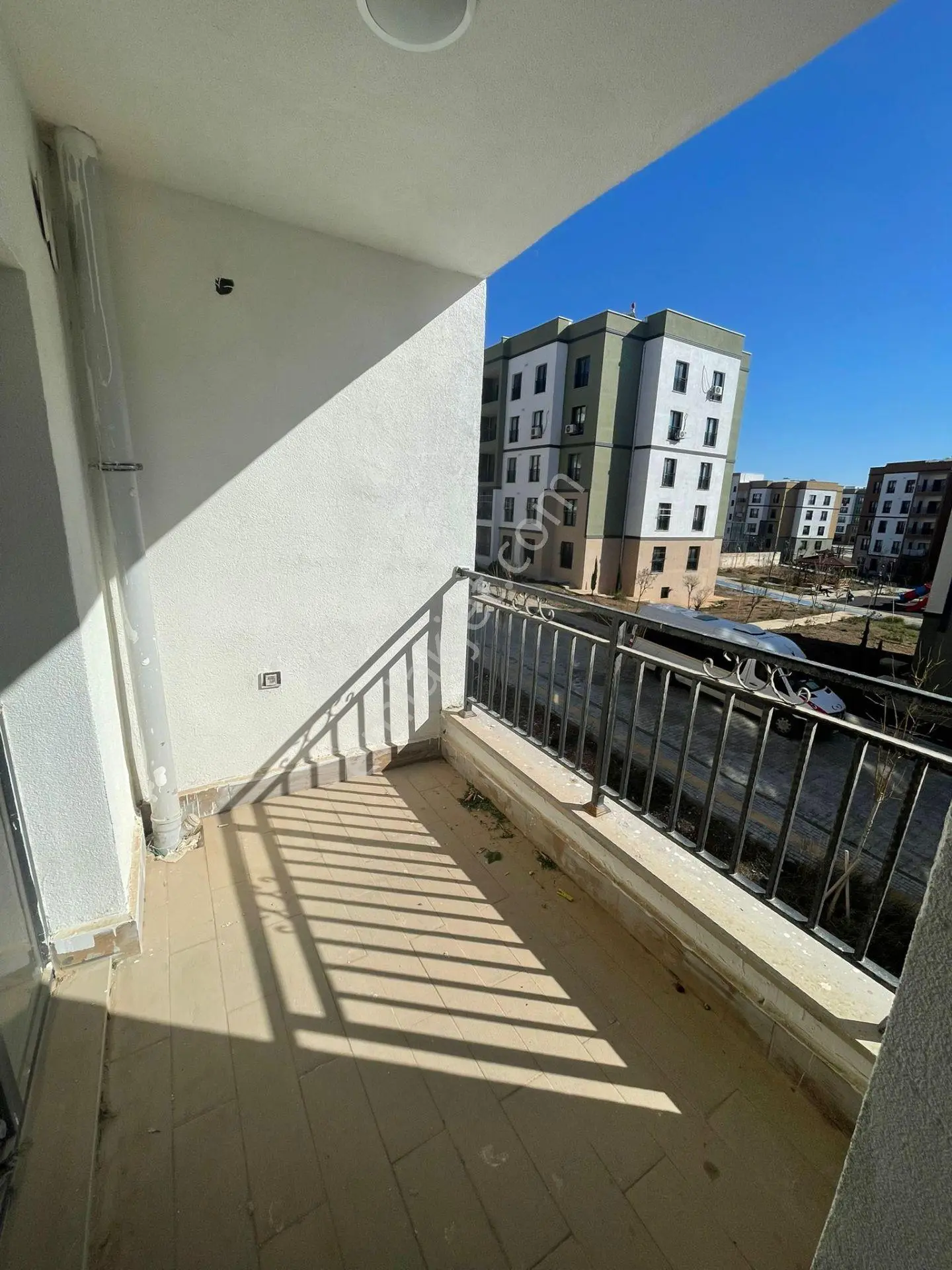 Adana Sarıçamda Göztepe Tokilerde 3+1 Geniş Full Eksiksiz Kiralık Daire