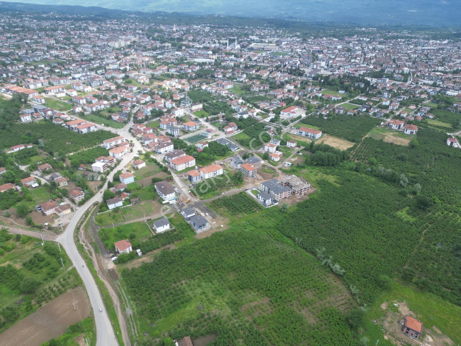 Sakarya Hendek Merkezde 2305m² 3 Kat İmarlı 3 Cephe Satılık Arsa - Görsel 16