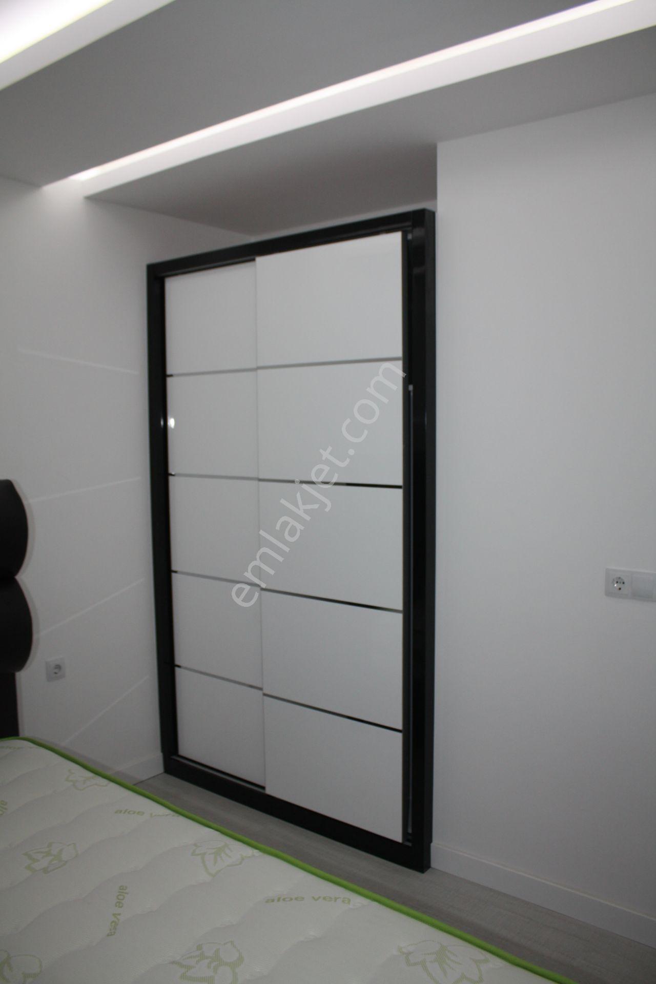 Ender Uysal Gayrimenkulden Sitelerde Foruma Yakın 1+1 Kiralık Klimalı Asansörlü Lüx Apart... - Görsel 3
