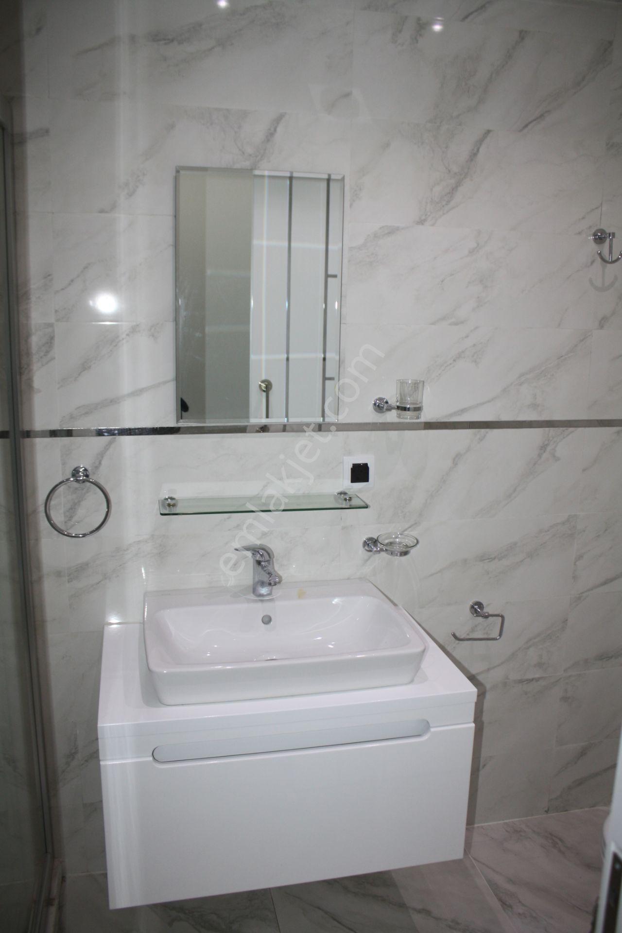Ender Uysal Gayrimenkulden Sitelerde Foruma Yakın 1+1 Kiralık Klimalı Asansörlü Lüx Apart... - Görsel 7