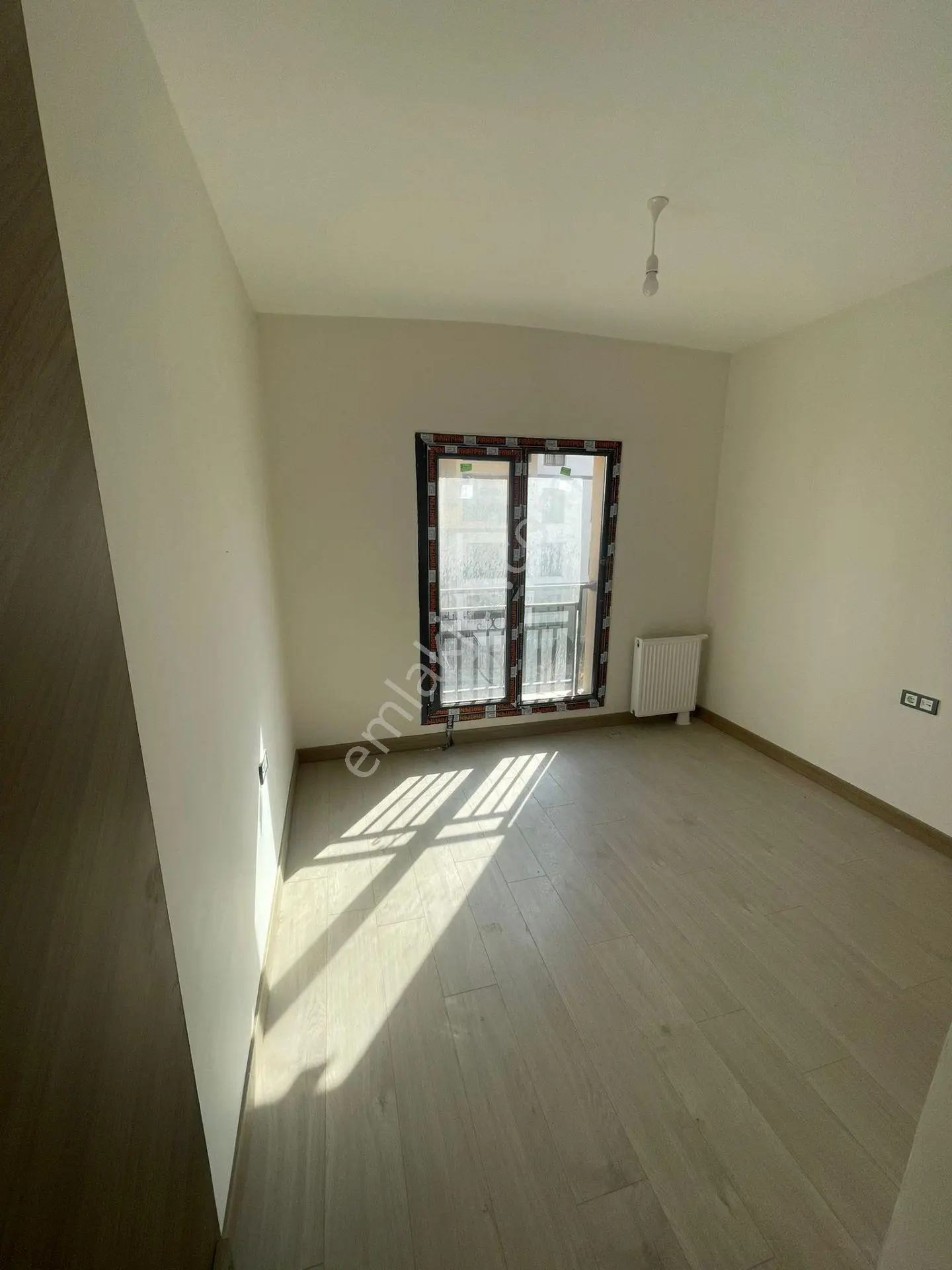 Adana Sarıçamda Göztepe Tokilerde 3+1 Geniş Full Eksiksiz Kiralık Daire - Görsel 3