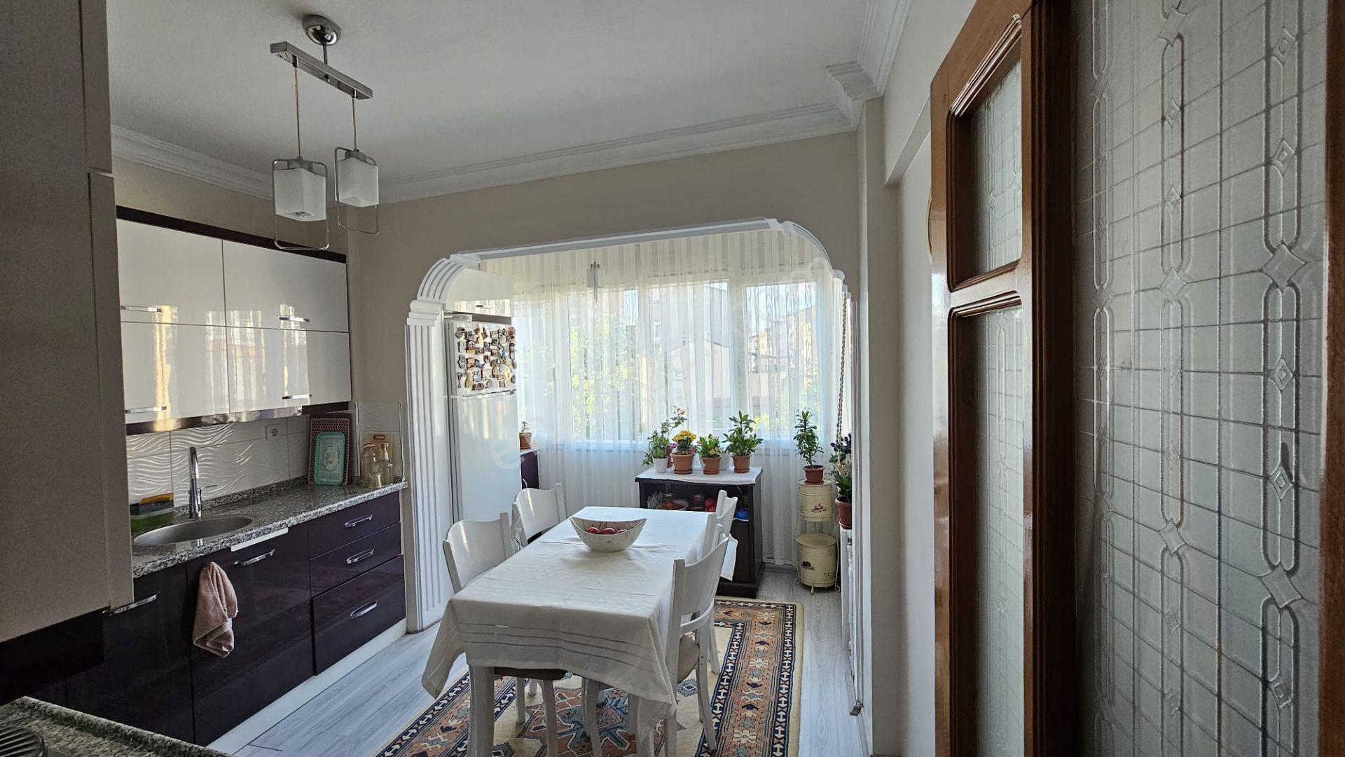 Yuvam Gayrimenkul'den Satılık Salihli Eskicami Mah. Çınarlı Cad. 3+1 135m2 Daire - Görsel 18