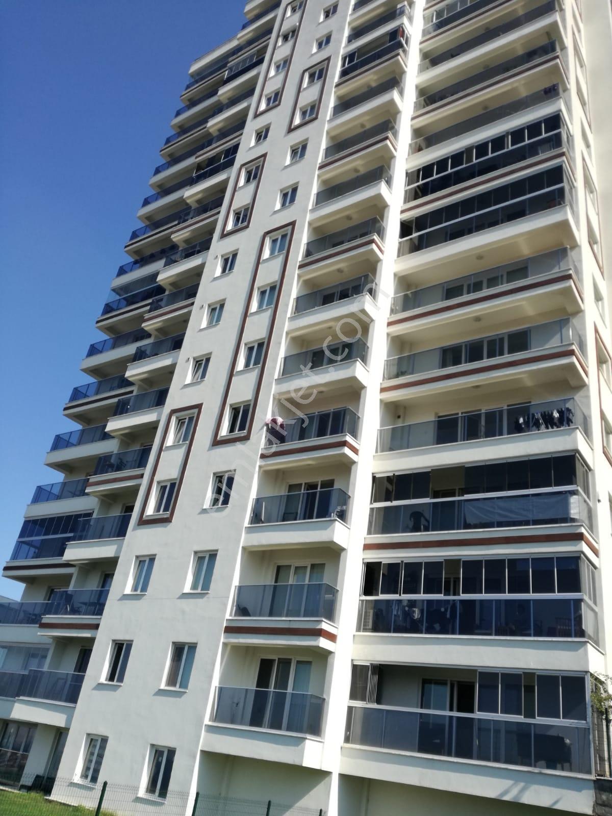 Maltepe Zümrütevlerde 1+1 Güvenlikli Site İçerisinde Ferah Daire - Görsel 19