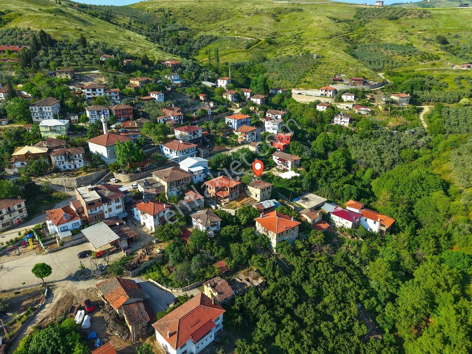 İznik Ömerli'de Göl Gören 333 M2 İmarlı Arsa Ve Metruk Ev - Görsel 32