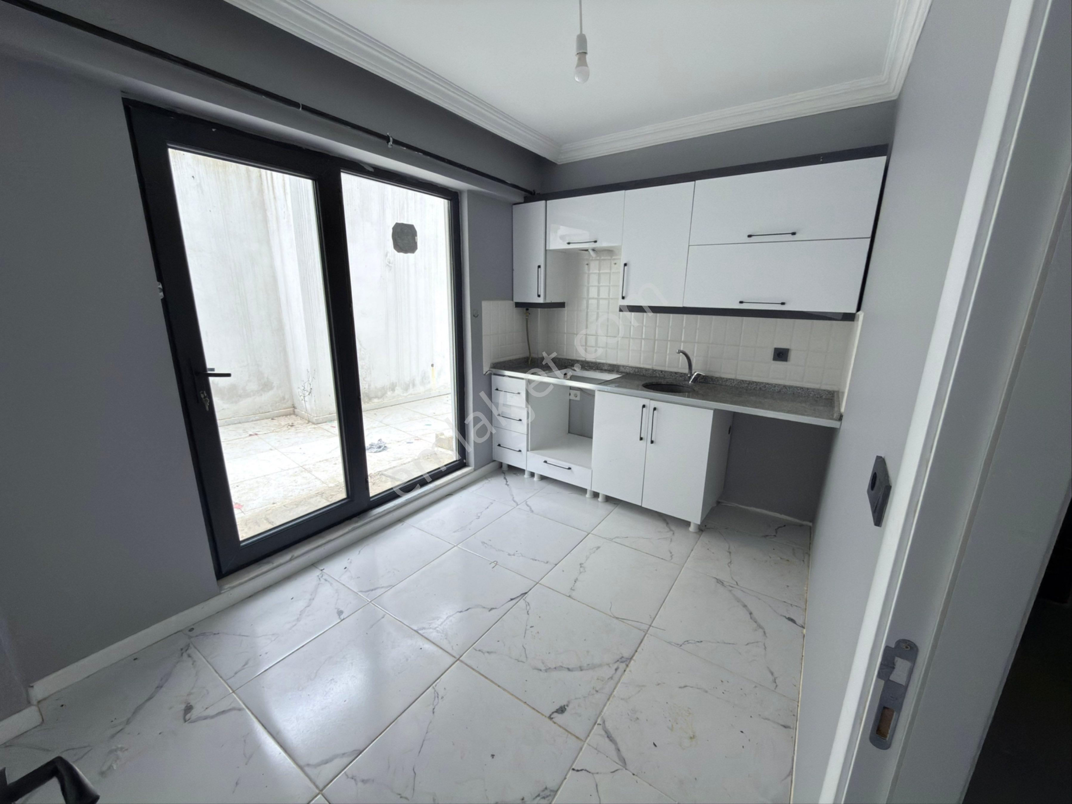 Turyap Tan Çınarcık Harmanlar Mah De Kiralık Daire!!!