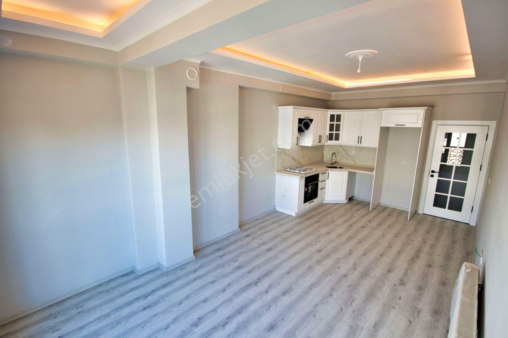 ✅✅aktif'ten Akçay'da Satılık Tasarımı İle Dikkat Çeken Ebeveyn Banyolu 2+1 Daire - Görsel 3
