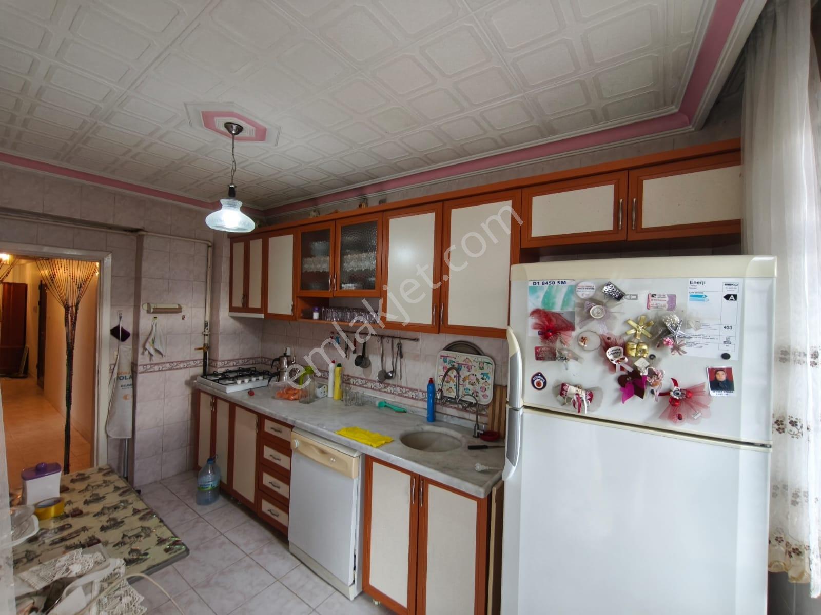 Etimesgut Merkezde 3+1 Ara Kat Köşe Başı İçi Yapılı Polat Emlak - Görsel 21