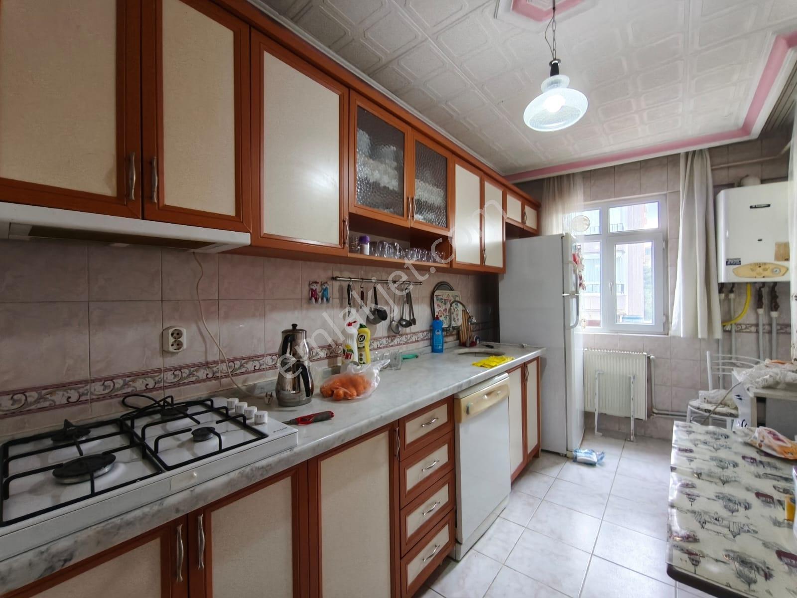 Etimesgut Merkezde 3+1 Ara Kat Köşe Başı İçi Yapılı Polat Emlak - Görsel 20