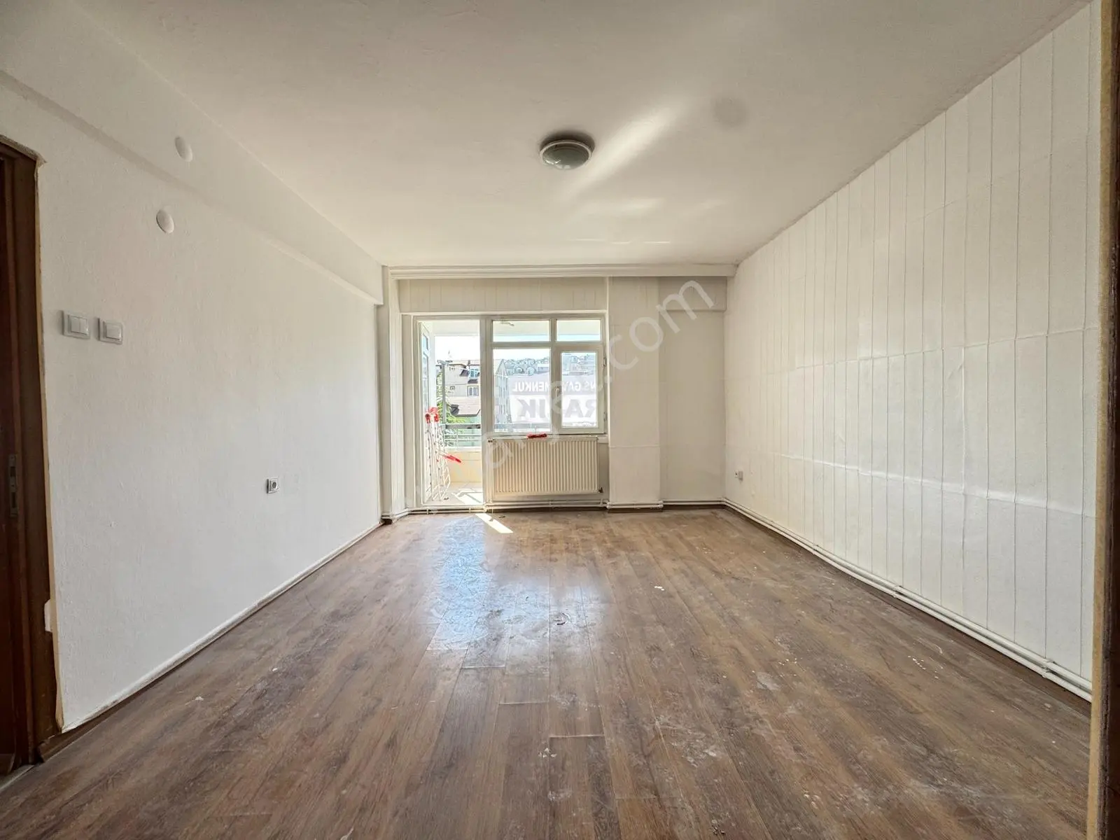 Zübeyde Hanım Caddesine Cephe Geniş Balkonlu 2+1 Kiralık Daire - Görsel 9