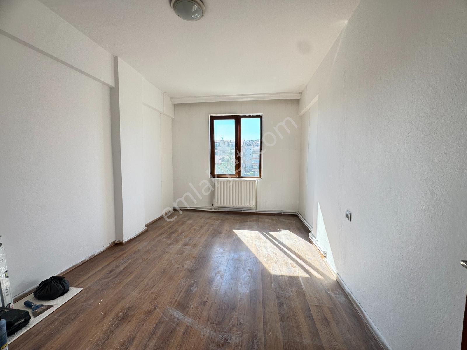 Zübeyde Hanım Caddesine Cephe Geniş Balkonlu 2+1 Kiralık Daire - Görsel 23