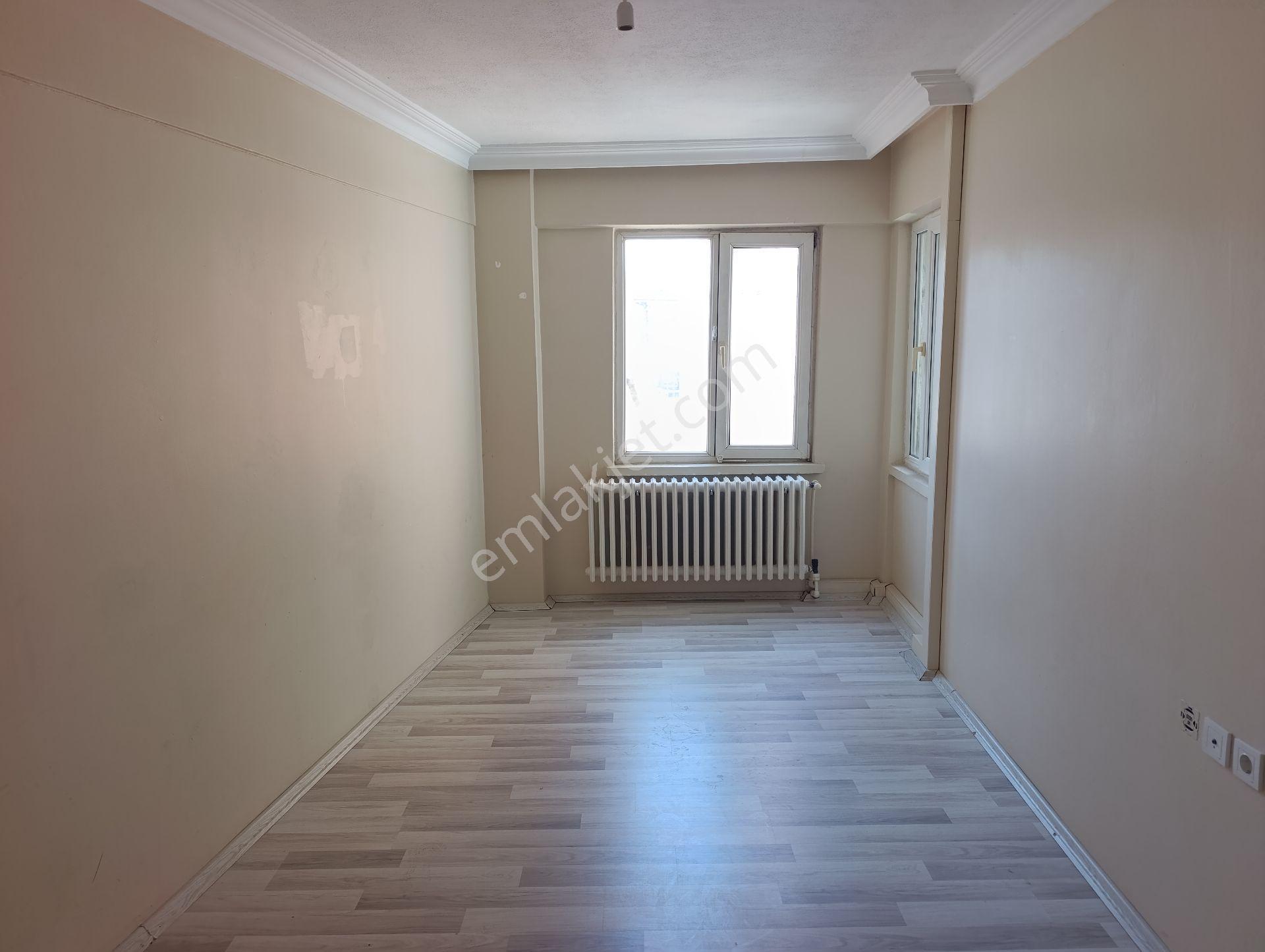 Çarşı Merkezde Kiralık 2+1 Dubleks Asansör'lü Daire - Görsel 16