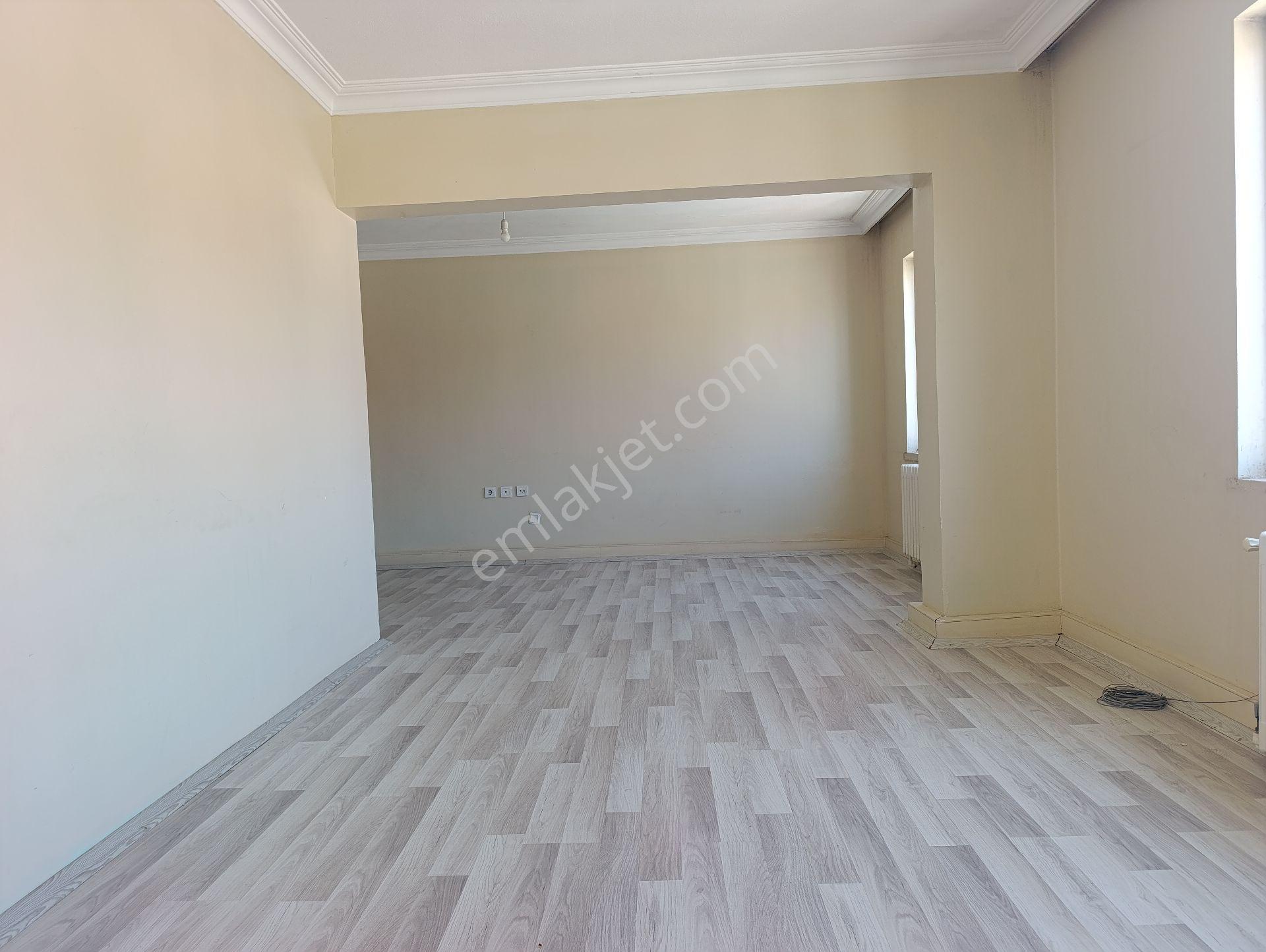 Çarşı Merkezde Kiralık 2+1 Dubleks Asansör'lü Daire - Görsel 9