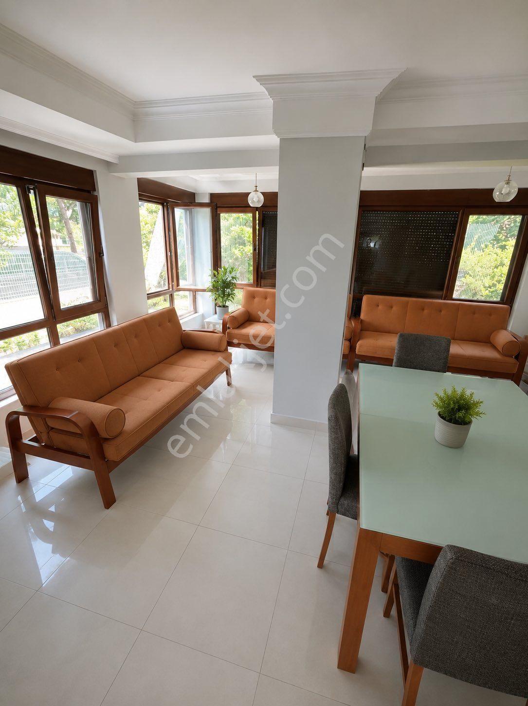 Boğazkent 5+1 Eşyalı Satılık Köşe Villa - Görsel 19