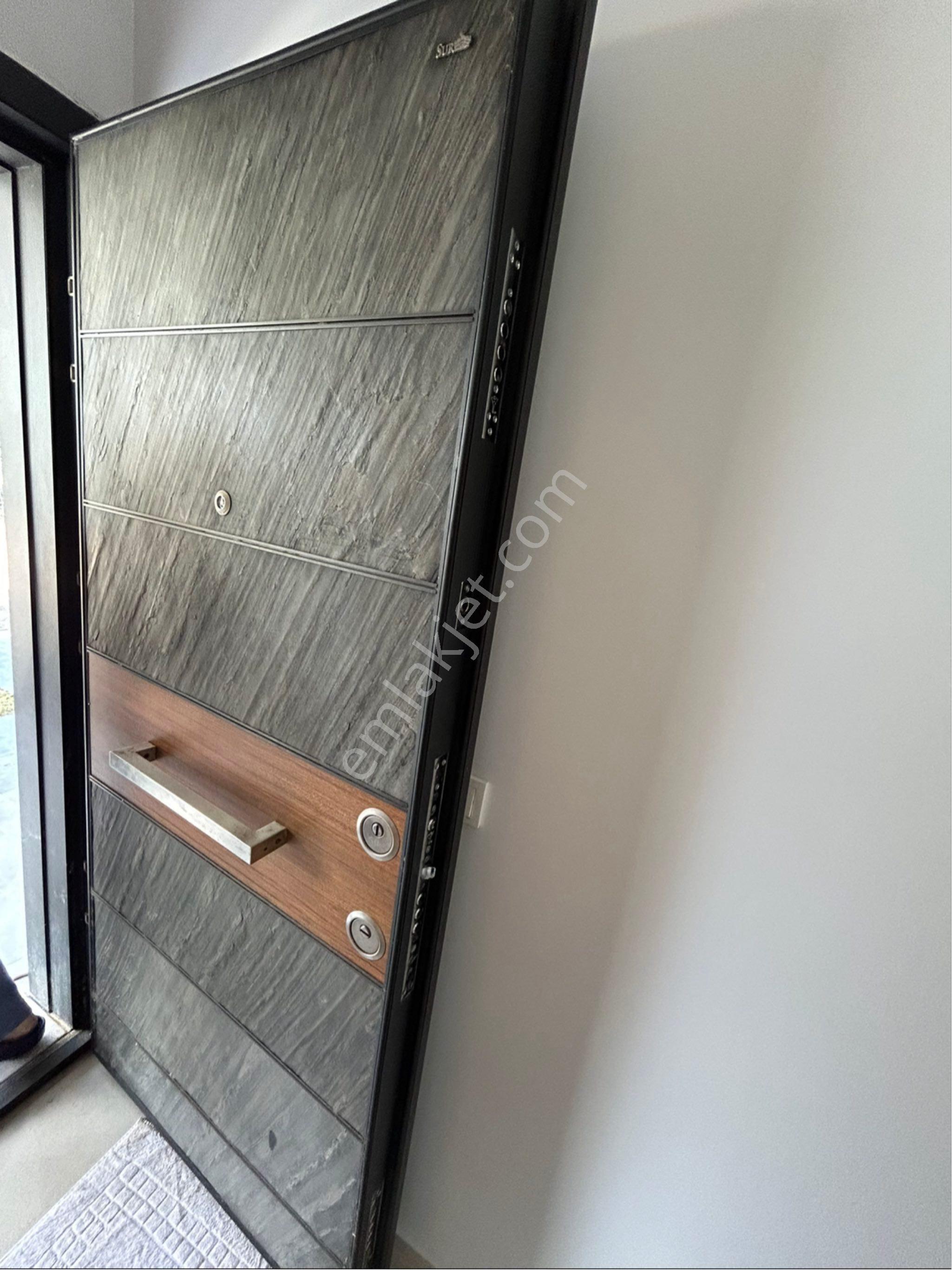 Boğazkent 5+1 Eşyalı Satılık Köşe Villa - Görsel 15