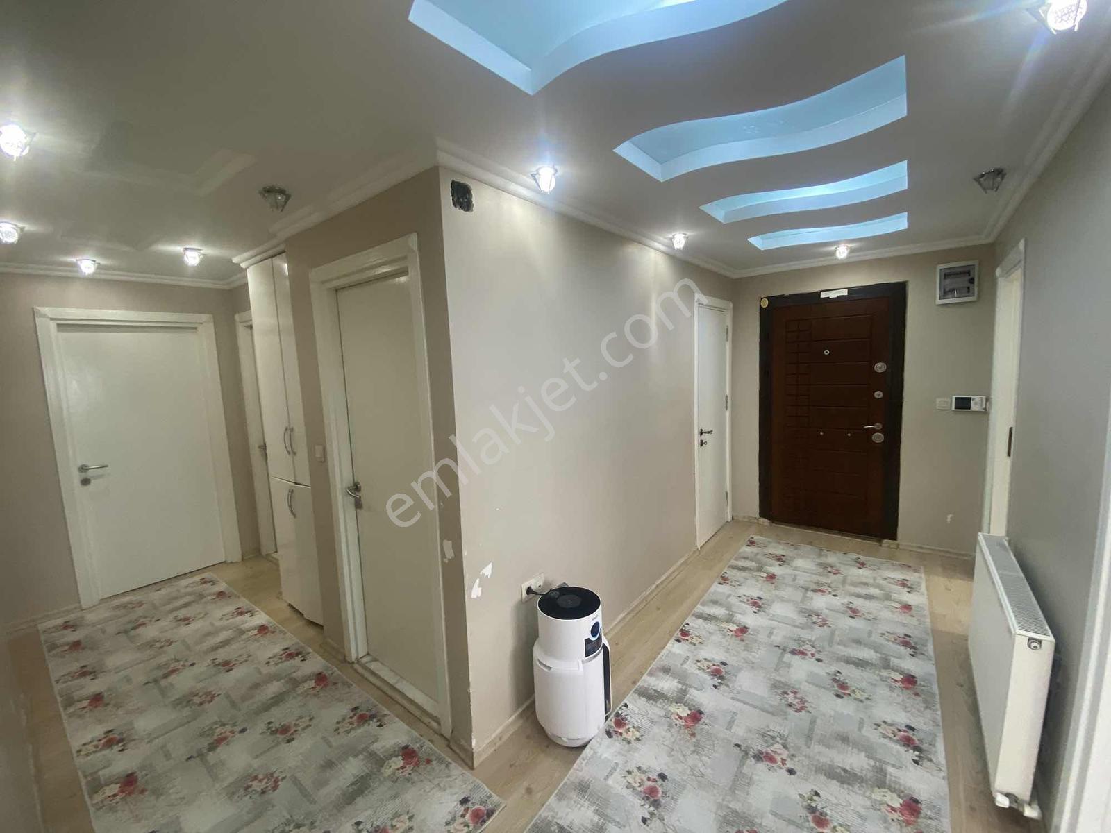 Gürselpaşa'da Cepheleri Açık 3+1 Kapalı Mutfak Satılık Daire - Görsel 5