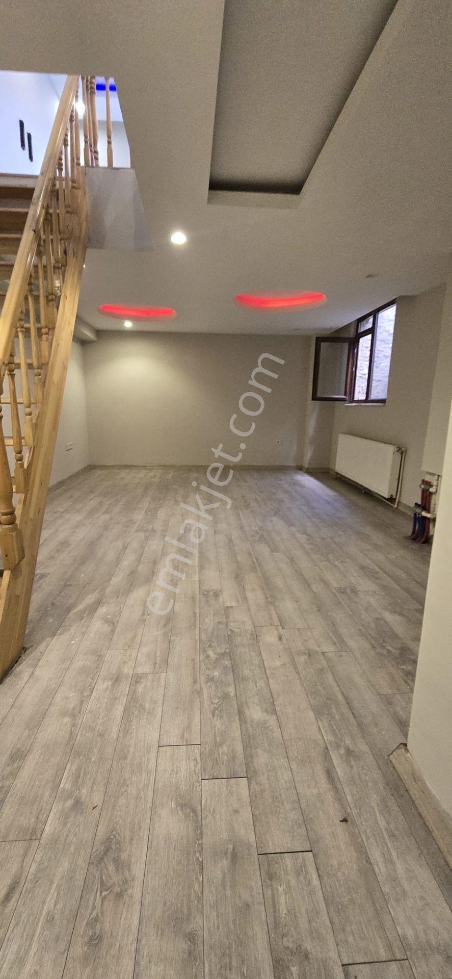 Pendik Burun Marina’ya 5 Dakika Bahçeli Ters Dubleks 145 M² Brüt - Görsel 11