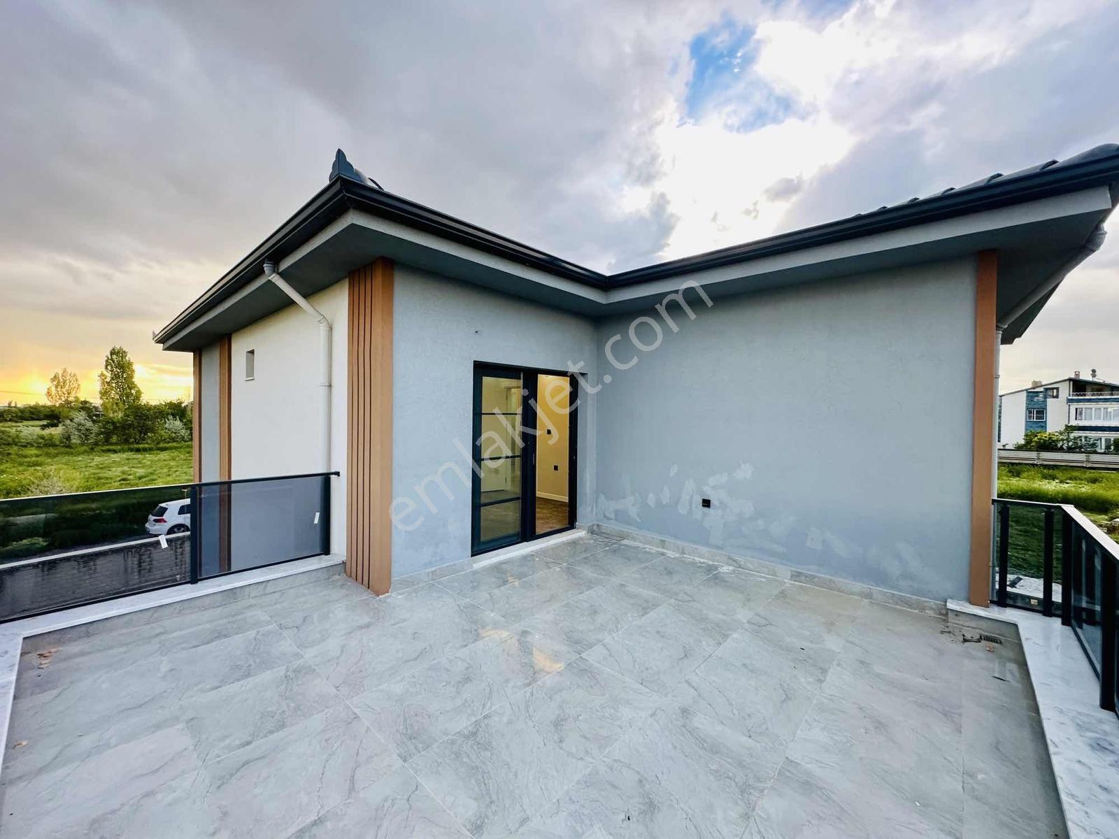 Niğde Bor Sıra Söğütlerde 4,5 + 1 Lüks Villa - Görsel 25
