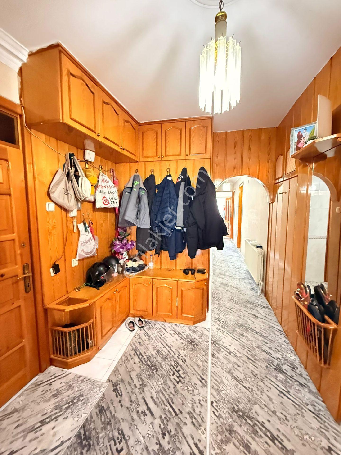 Manisa Alaşehir Alper Gayrimenkulden Beş Eylül Mah.3+1 Krediye Uygun 130m2 - Görsel 12