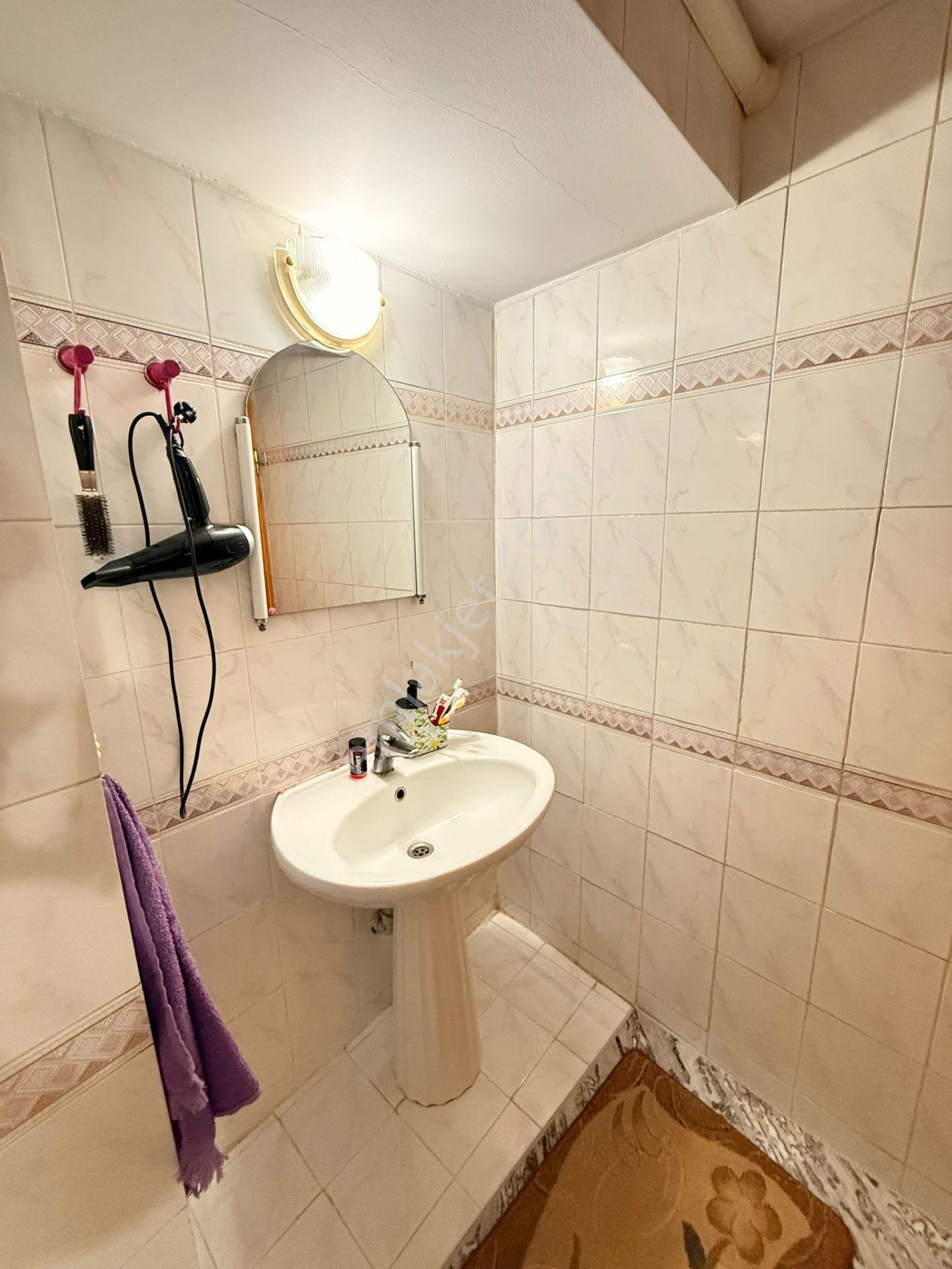 Manisa Alaşehir Alper Gayrimenkulden Beş Eylül Mah.3+1 Krediye Uygun 130m2 - Görsel 9