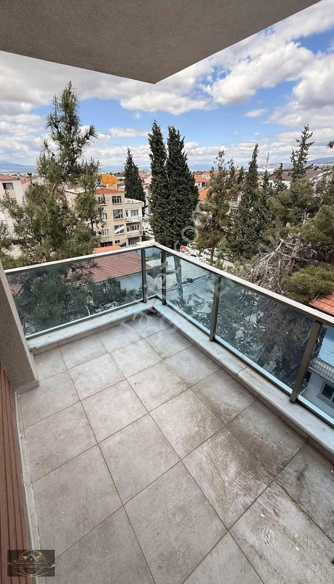 Sinanoğlu'dan İstasyon Caddesi'nde Ara Kat Asansörlü Lüks Daire - Görsel 31
