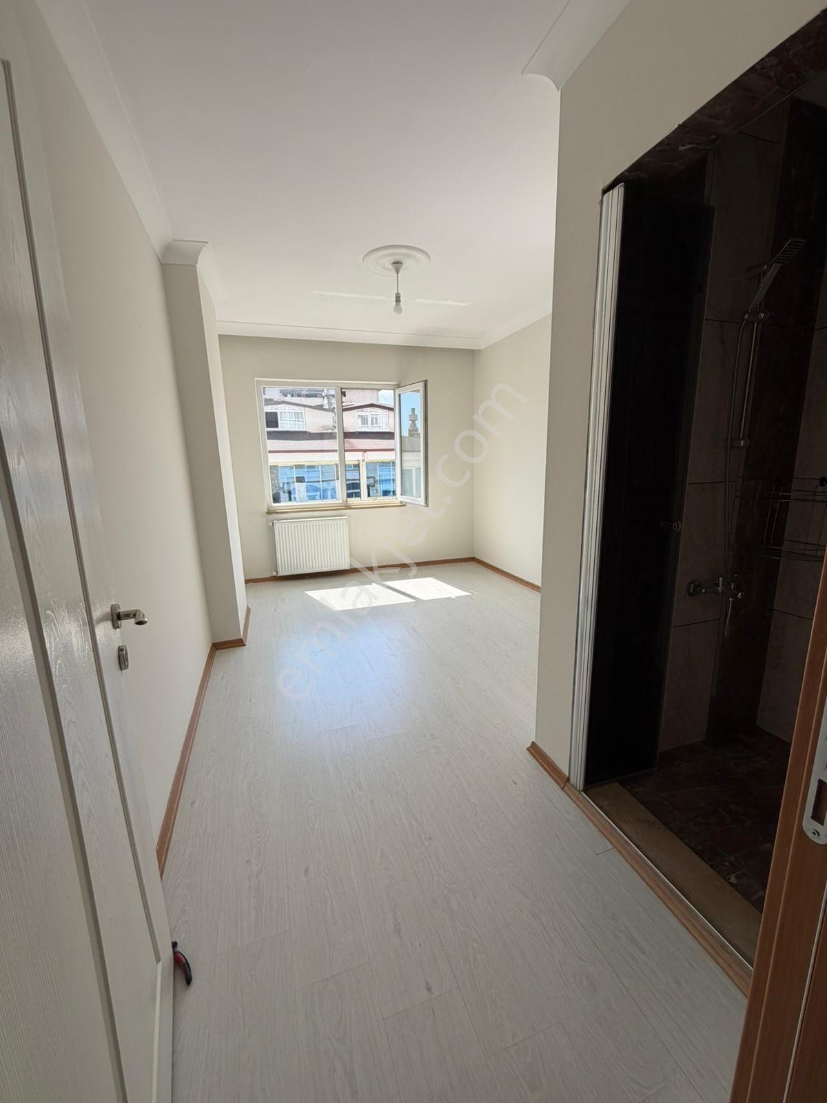 Edremit Eroğlan'da Kapalı Otoparklı Lüks 3+1 Kiralık Daire - Görsel 41