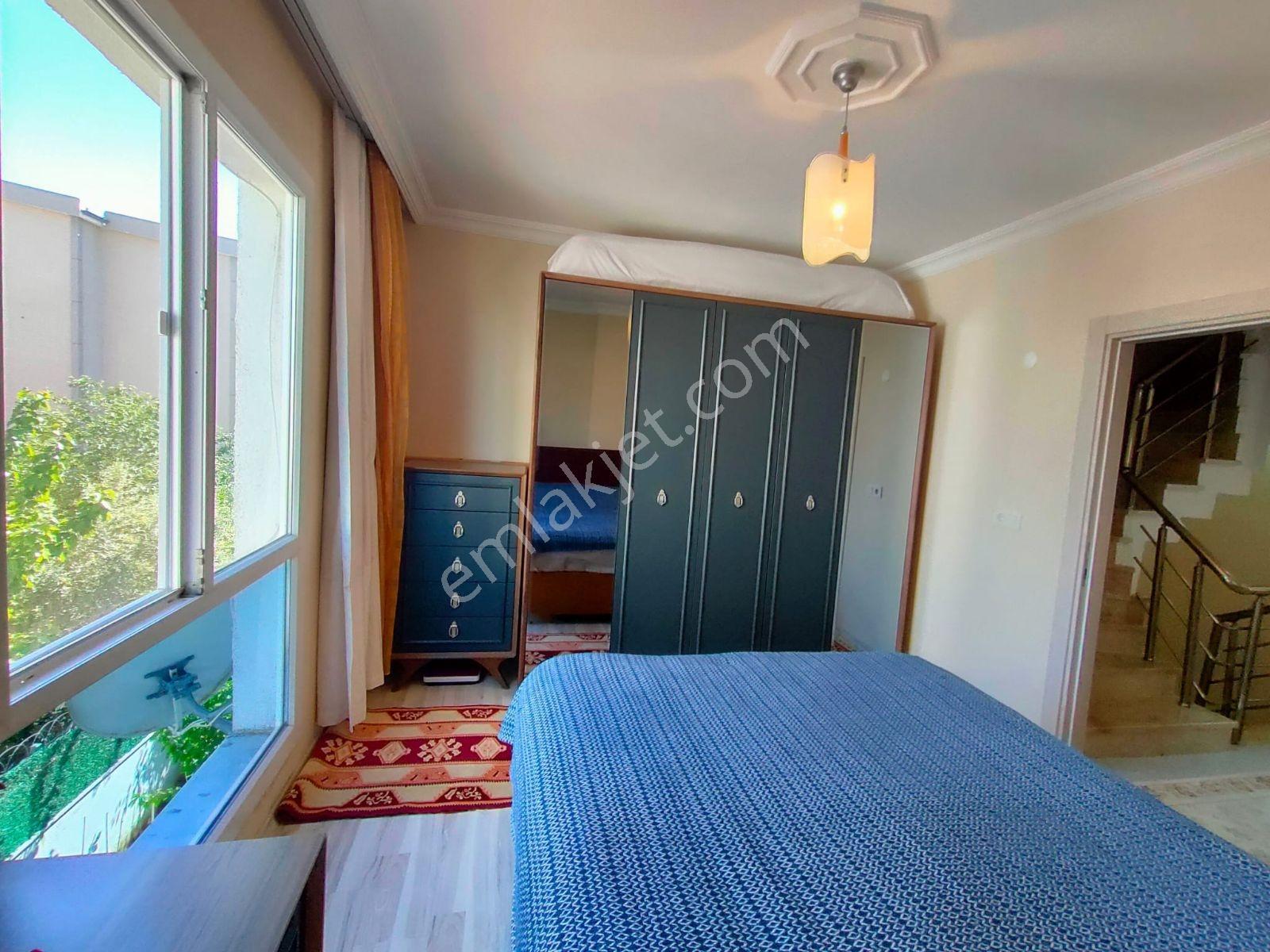 Yeniçiftlikte Geniş Caddeye Cephe Masrafsız Bahçeli Yazlık Villa - Görsel 15