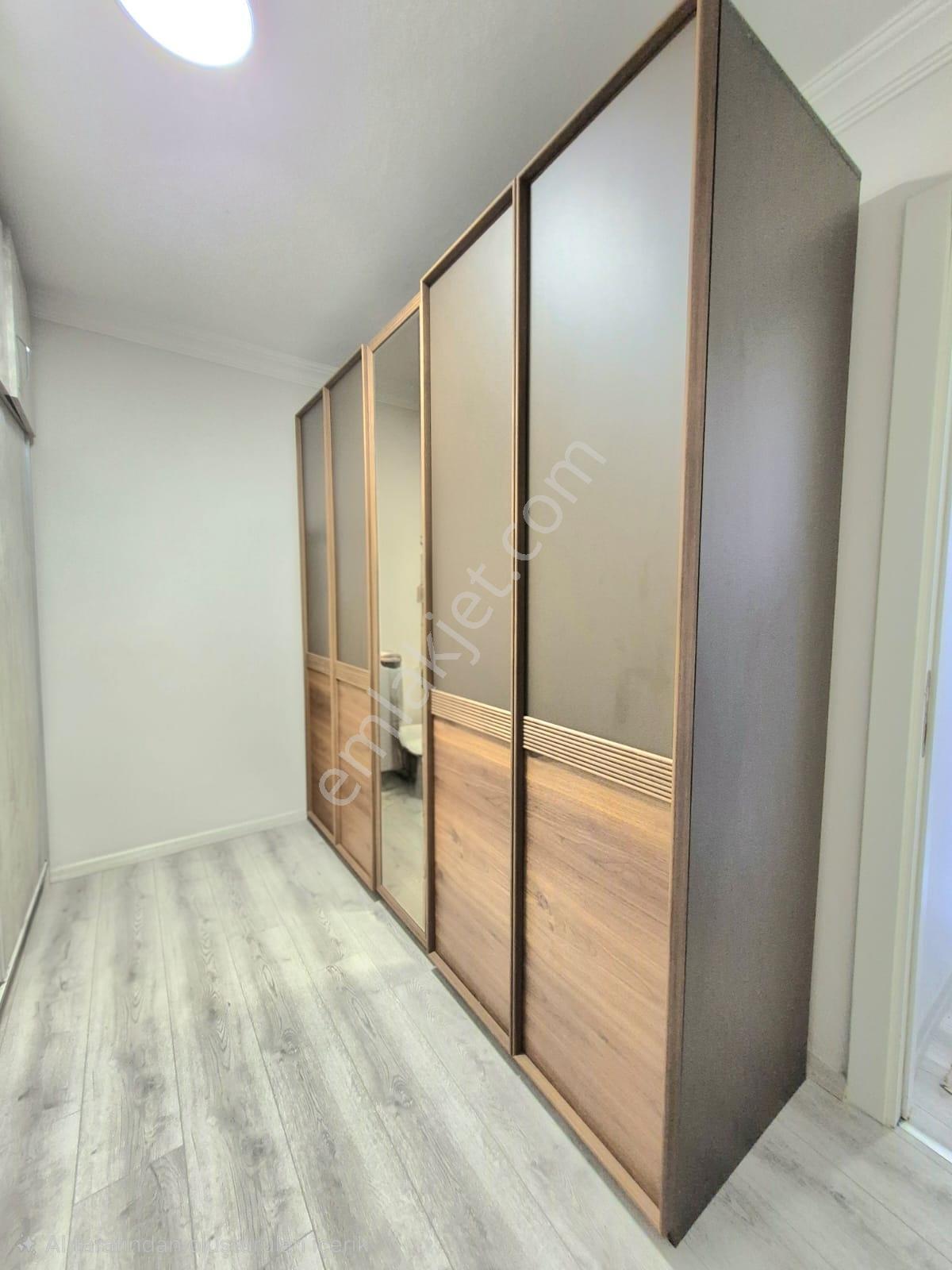 Bahçelievler Fevzipaşa Okulu Yaknı Otoparklı Asansörlü 3+1 120m2 - Görsel 8