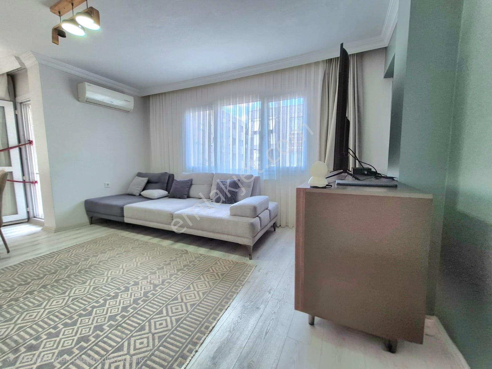Bahçelievler Fevzipaşa Okulu Yaknı Otoparklı Asansörlü 3+1 120m2 - Görsel 4