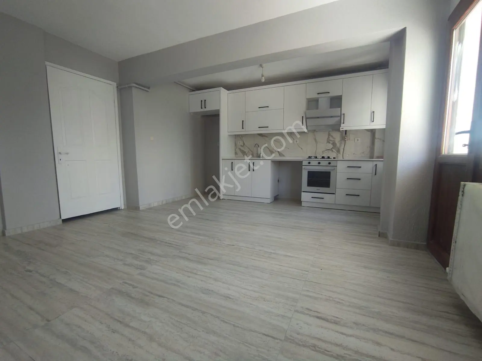 Buca Adatepe Mahallesinde Kiralık 2+1 Daire