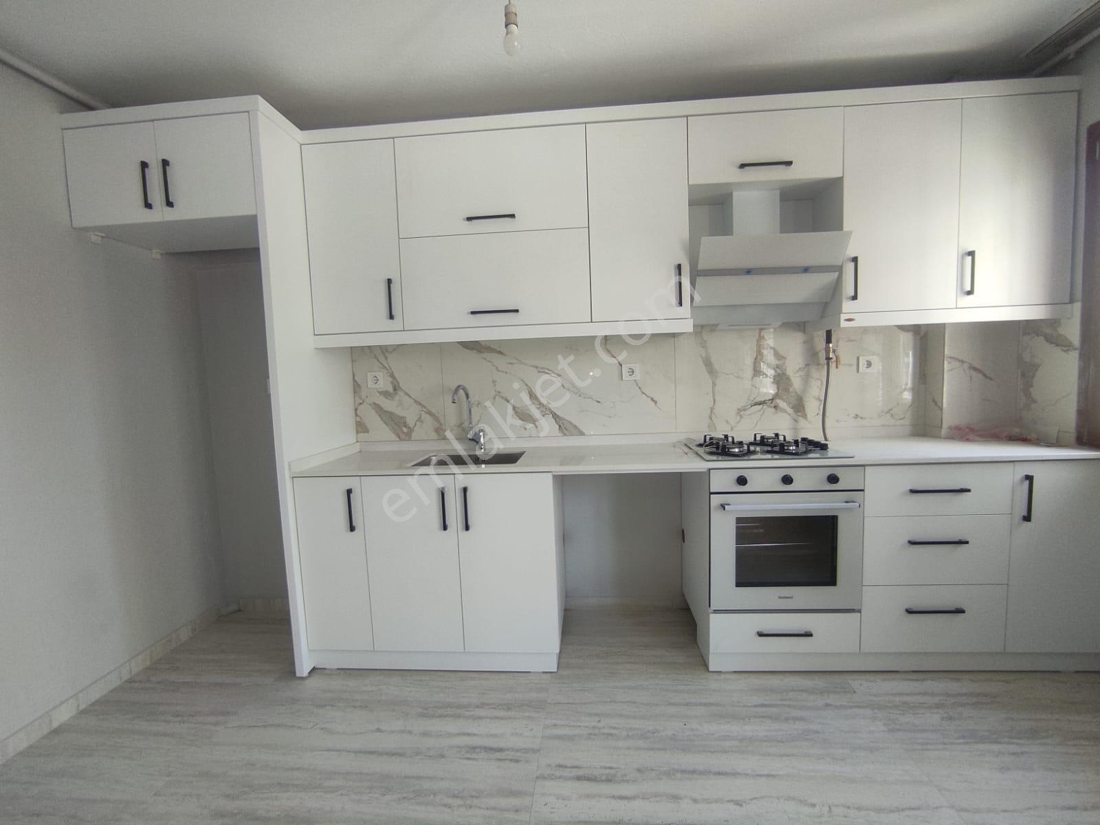 Buca Adatepe Mahallesinde Kiralık 2+1 Daire - Görsel 3