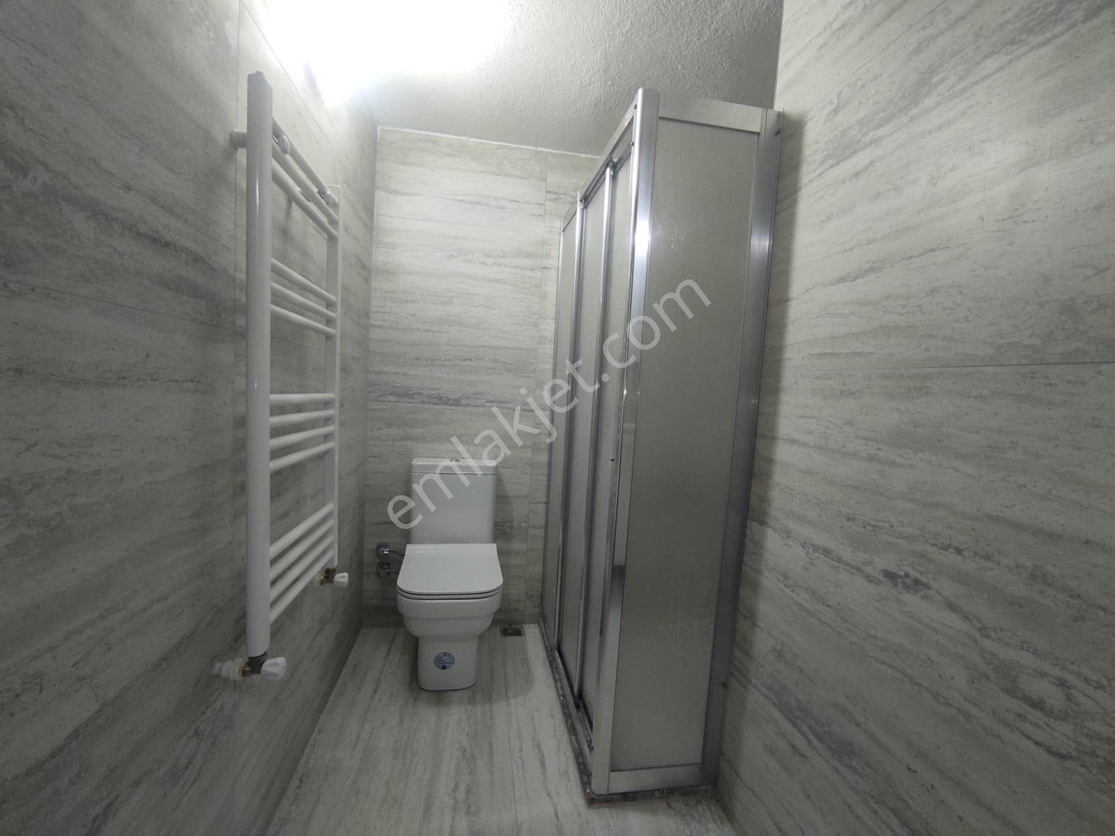 Buca Adatepe Mahallesinde Kiralık 2+1 Daire - Görsel 11