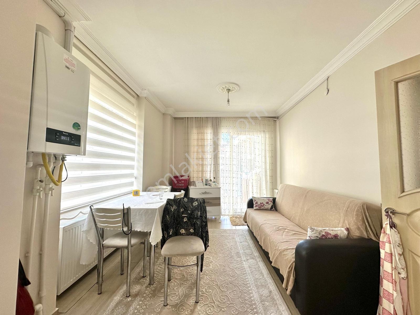 Erim'den Edremit'de En Geniş Mutfağa Sahip 2+1 Satılık Daire! - Görsel 14
