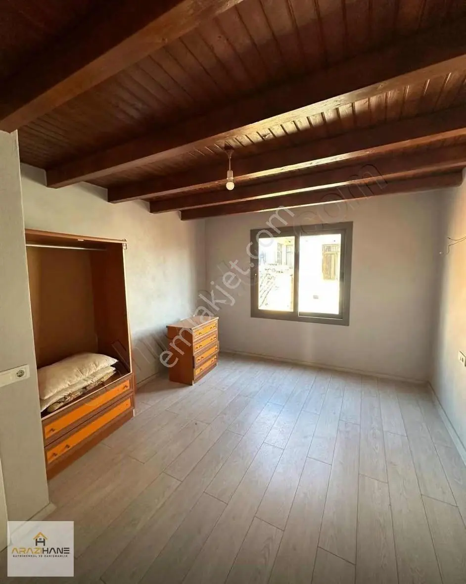 Arazihaneden Yatırımlık Memur Kiracılı Efsane Tam Müstakil Ev - Görsel 3