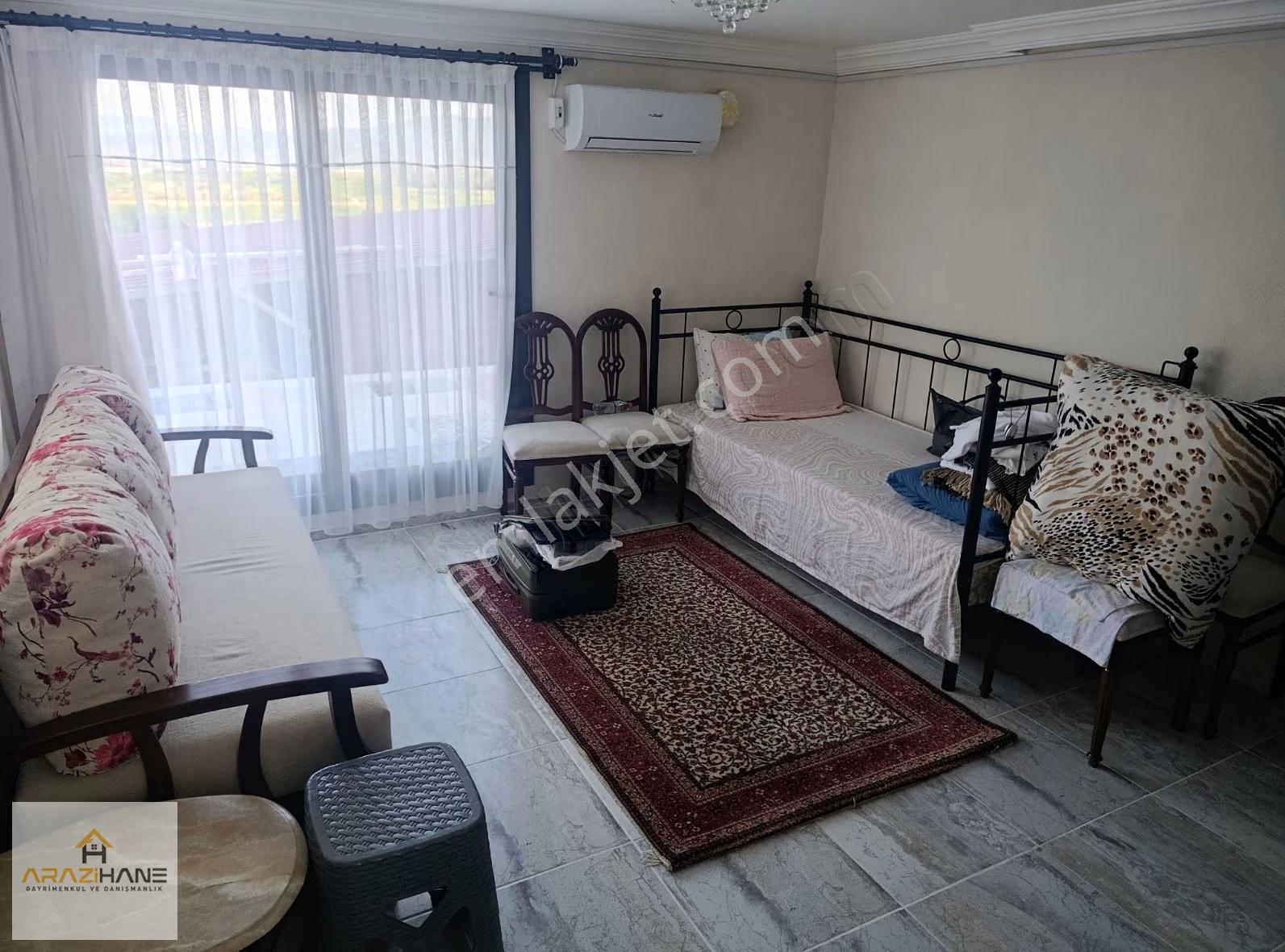 Milas Ekinanbarı Mahallesi Satılık 2 Müstakil Ev Bahçesi - Görsel 13