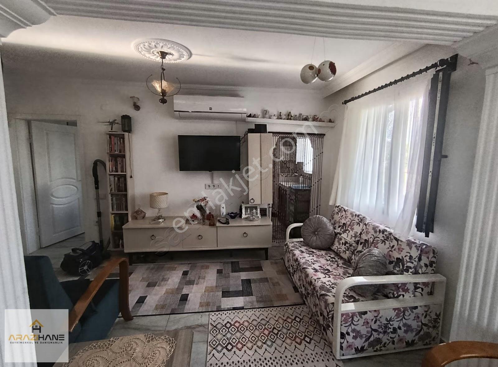Milas Ekinanbarı Mahallesi Satılık 2 Müstakil Ev Bahçesi - Görsel 5