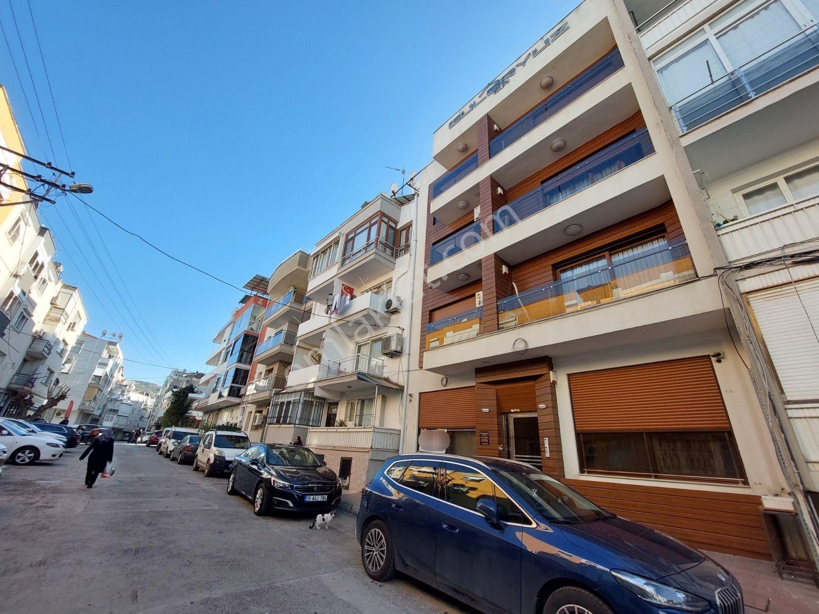 Ekonomi Üni. Yakını Genç Binada 2+1 110 M² Full Eşyalı Daire - Görsel 2