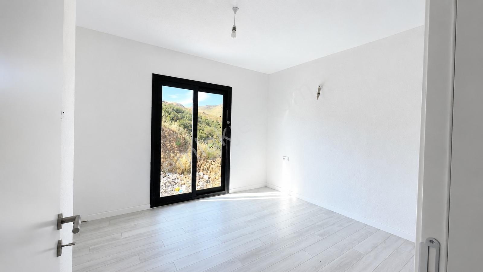 Bodrum'da Satılık Müstakil Ev Tek Katlı Büyük Bahçeli Yeni Villa - Görsel 25